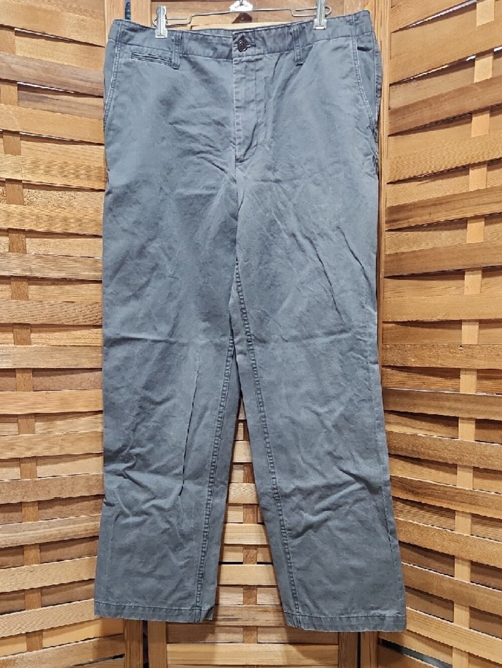 2 Pair Dockers Men's Chinos Light Gray Charcoal 34W 32L Cotton Pants - Picture 8 of 12